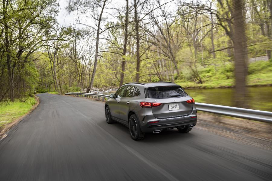  Mercedes-Benz GLA250 AMG Line (H247) 2020 года  (NA) (фото 41 из 96)